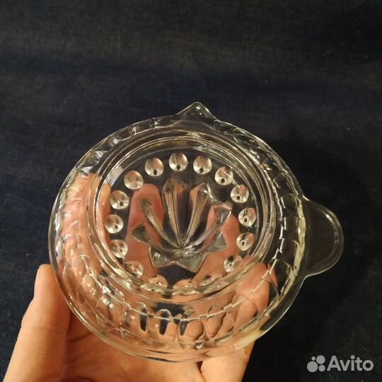 Соковыжималка для цитрусовых стеклянная