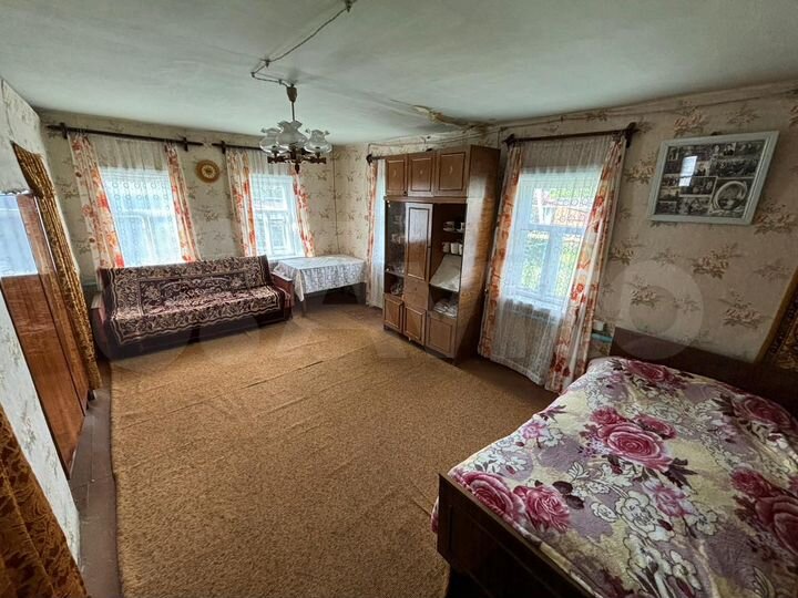 Дом 47,3 м² на участке 9,6 сот.