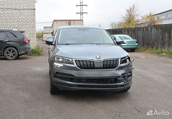 Skoda Karoq 1.6 МТ, 2021, битый, 79 000 км