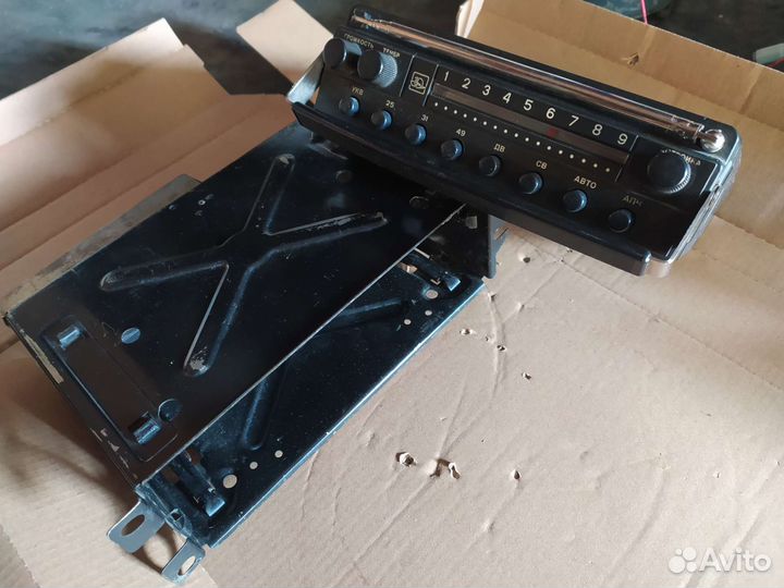 Радиоприемник Урал авто 2