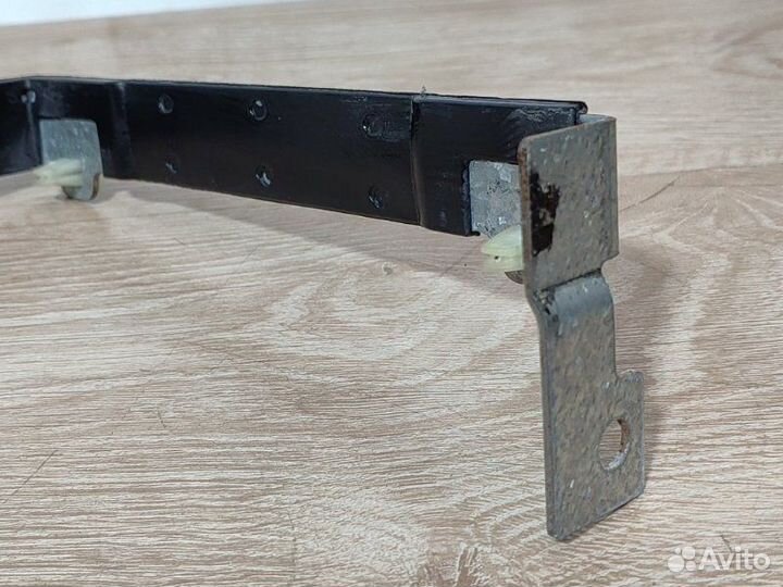 Крепление аккумулятора Bmw X5 E70 N52B30AF 2008