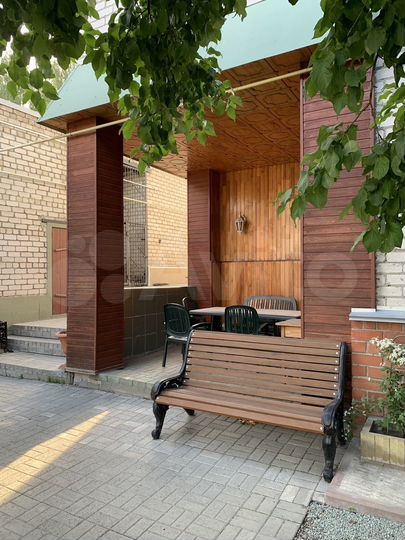 Дом 277 м² на участке 5,1 сот.