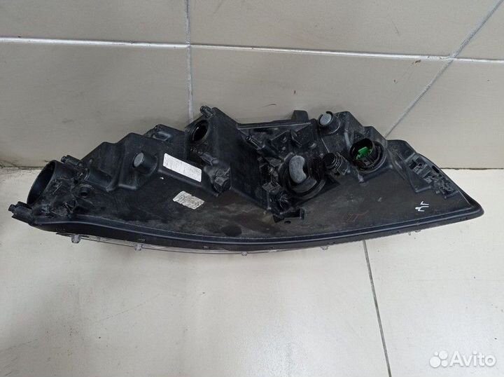 Фара передняя правая Kia Soul