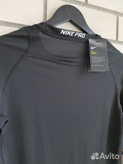 Лонгслив Nike Pro Combat