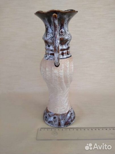 Керамическая ваза для цветов