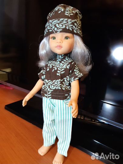 Пакет одежды для кукол Паола Рейна 32 см