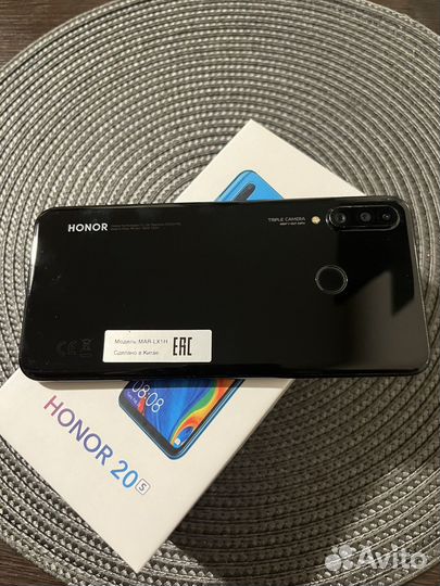 HONOR 20s, 6/128 ГБ