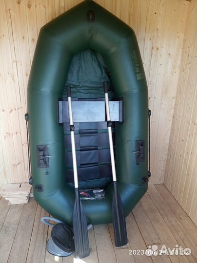 Лодка пвх одноместная
