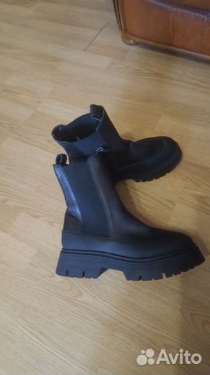 Ботинки толстой подошве кожа Тамарис 41 Португалия