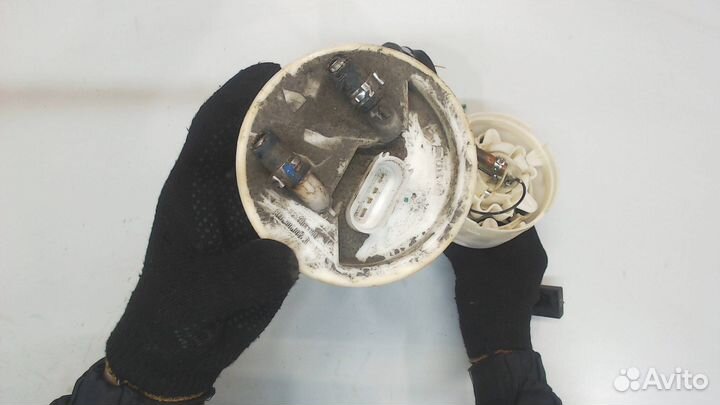 Насос топливный электрический Audi A4 (B5), 1995