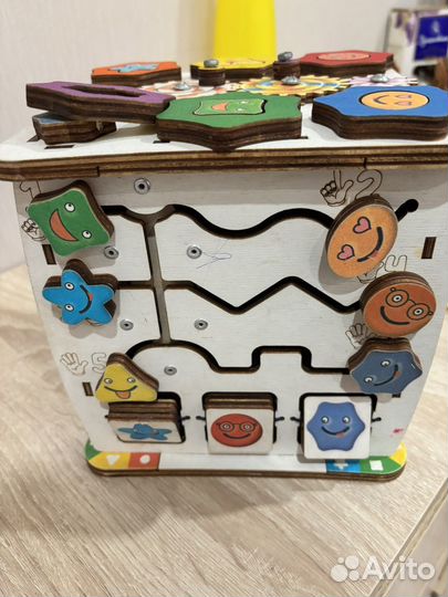 Бизиборд домик со светом