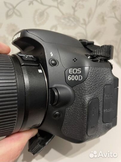 Фотоаппарат Canon DS126311 (EOS 600D)