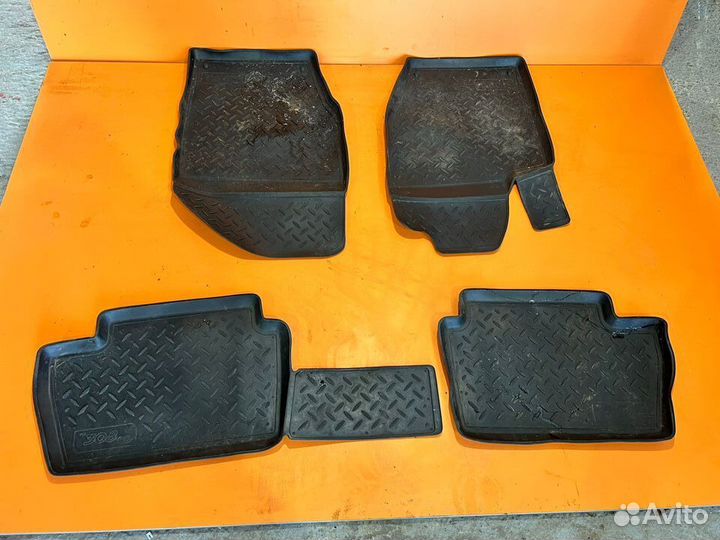 Коврики салона на Peugeot 308
