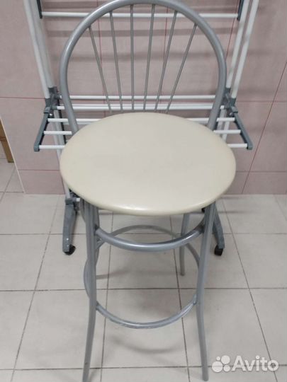 Стул барный