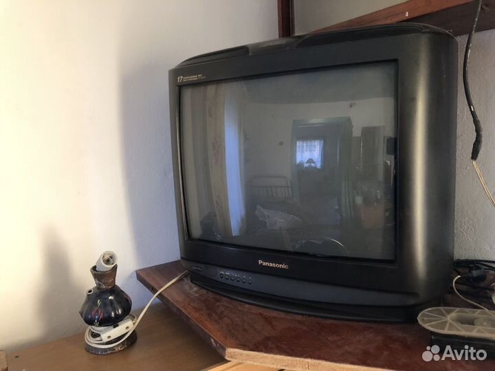 Телевизор б/у