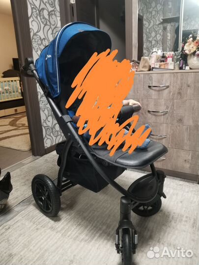 Прогулочная коляска