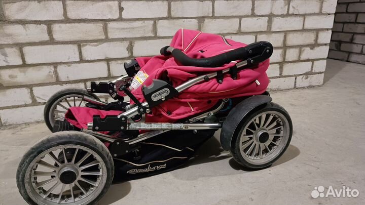 Прогулочная коляска emmaljunga