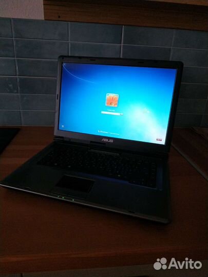 Ноутбук asus x51l
