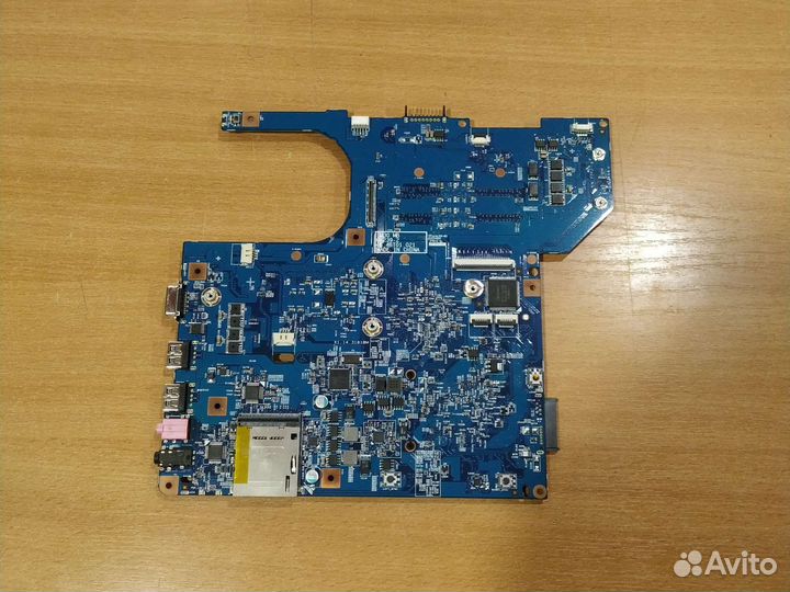 Материнская плата sm30