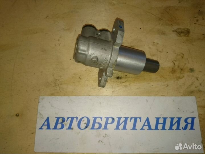 Главный тормозной цилиндр Freelander 1 02-06