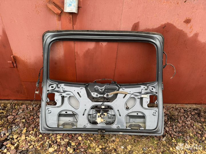 Крышка багажника Volkswagen Touareg 7L AZZ 2006