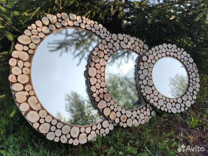 Зеркало. Рамка из можжевельника
