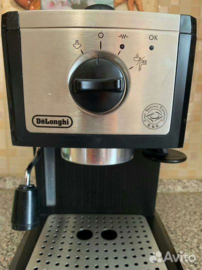 Кофеварка DeLonghi EC155
