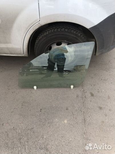 Стекло переднее левое Mitsubishi outlander xl