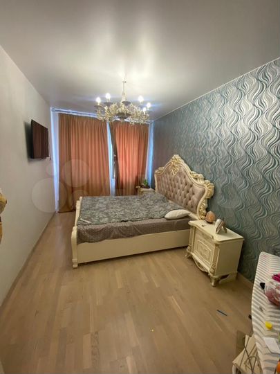 2-к. квартира, 70 м², 4/4 эт.