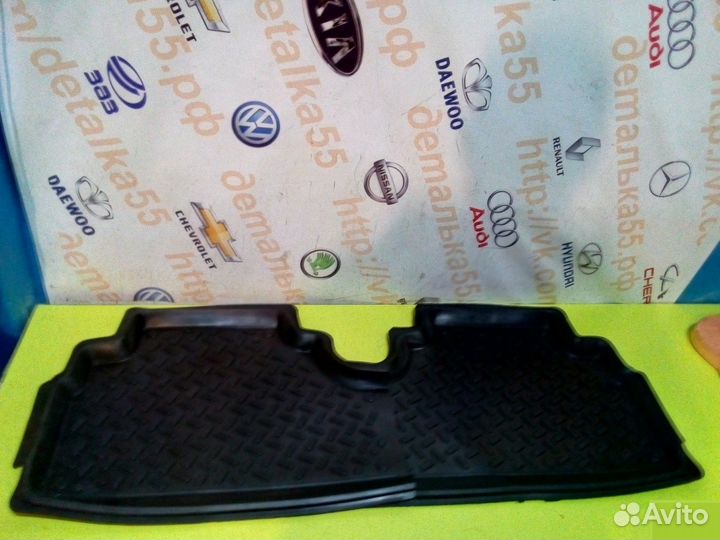 Коврики резиновые салона Kia venga с-11г