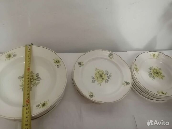 Тарелки зик, кружевной борт