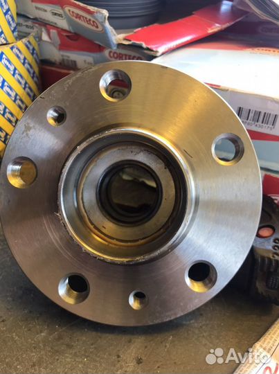 Подшипник ступицы на Renault espase