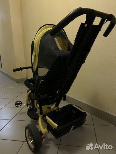 Детский велосипед трехколесный с ручкой