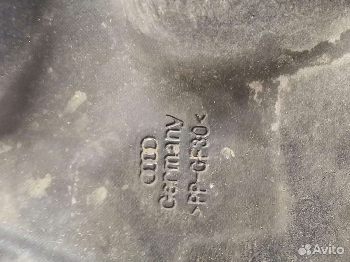 4g0825202 Audi A6 C7 защита антигравийная правая