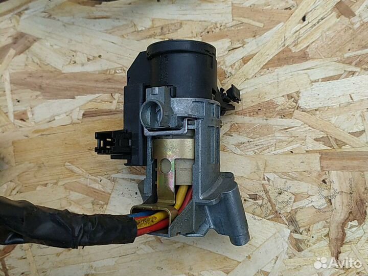 Замок зажигания Пежо 406 Peugeot контактная группа