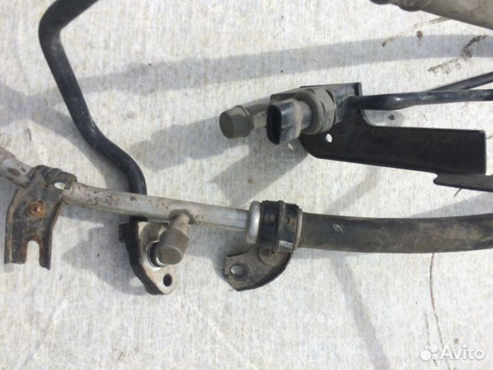 Трубка, шланг кондиционера Avensis 2003-2008 г.в