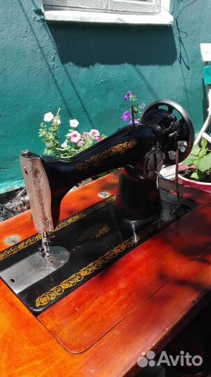 Швейная машинка бу