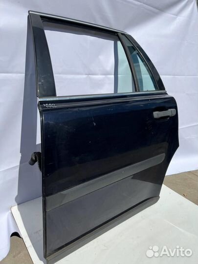 Дверь задняя левая Volvo XC90 2002