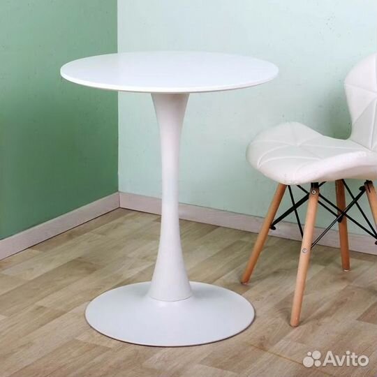 Стол Tulip 60 см
