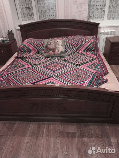 Спальный гарнитур