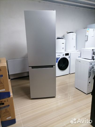 Холодильник новый серый indesit