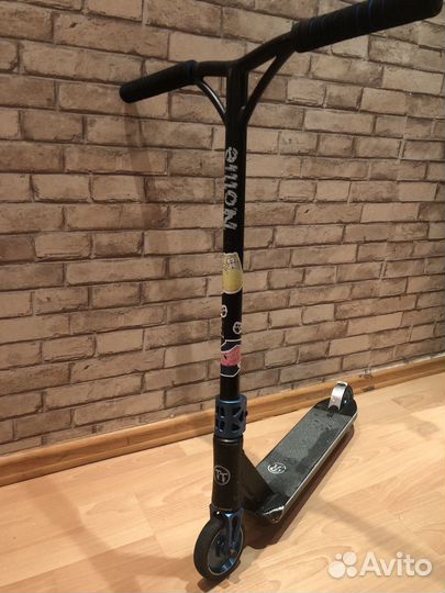 Трюковой самокат