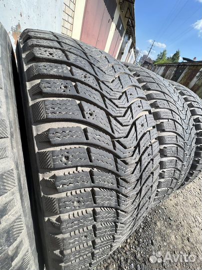 Michelin X-Ice North 3 235/50 R18 101T