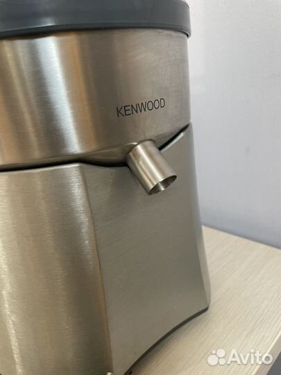 Соковыжималка kenwood je810