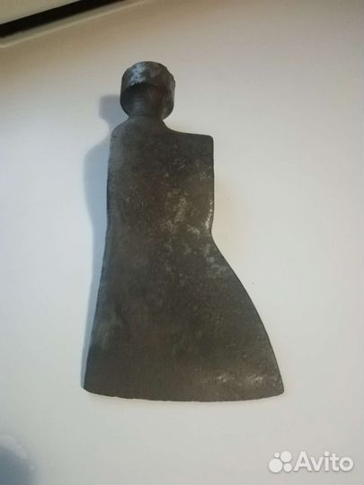 Топор старинный