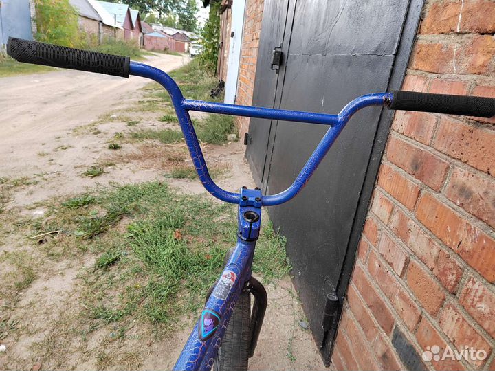Трюковой велосипед bmx