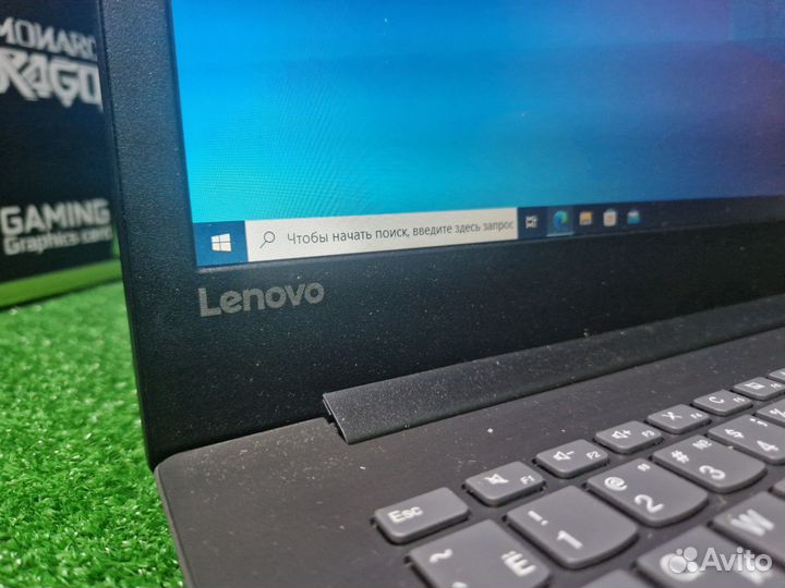 Ноутбук Lenovo