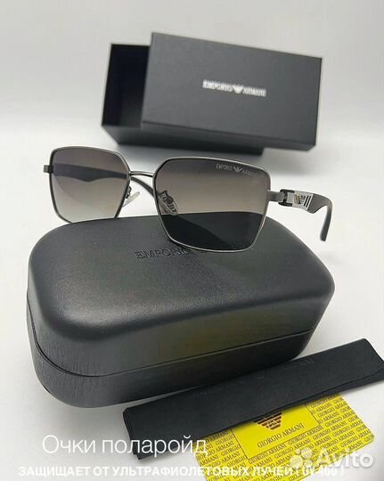 Солнцезащитные очки emporio armani polaroid
