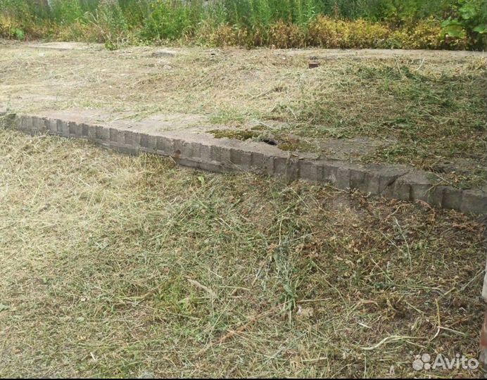 Покос травы, газонов триммером, газонокосилкой