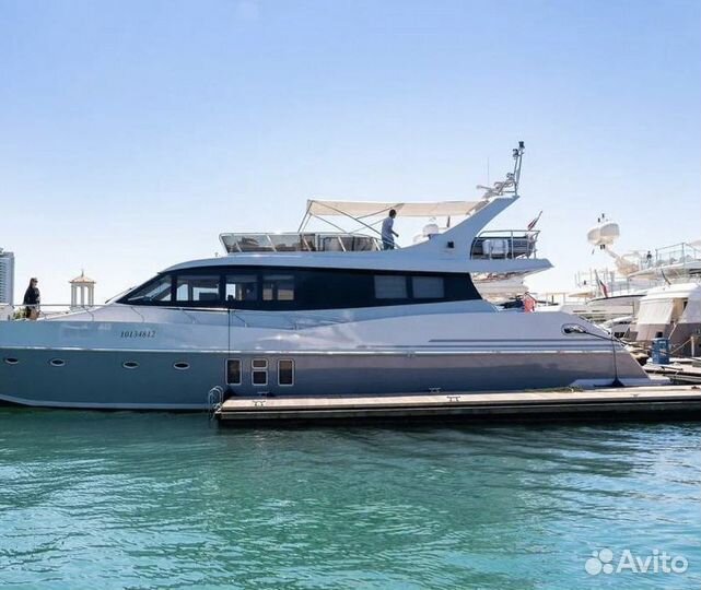 Аренда яхты в Сочи для большой компании